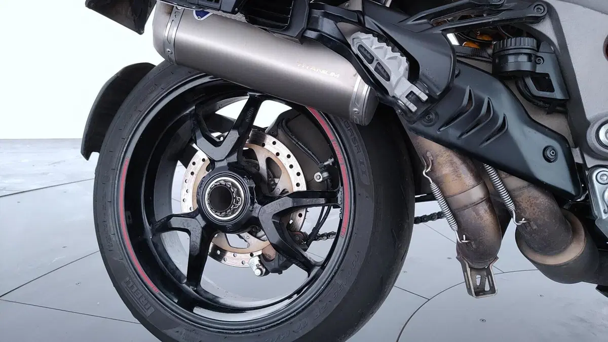 Ducati Multistrada 1200 S Pikes Peak (2016 - 17) (14)