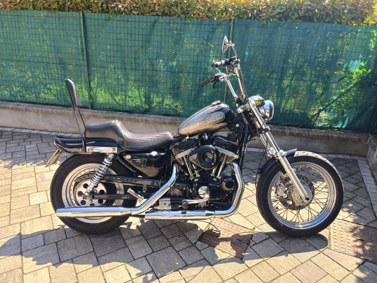 Harley-Davidson 883 Standard (1987 - 93) - XLH
