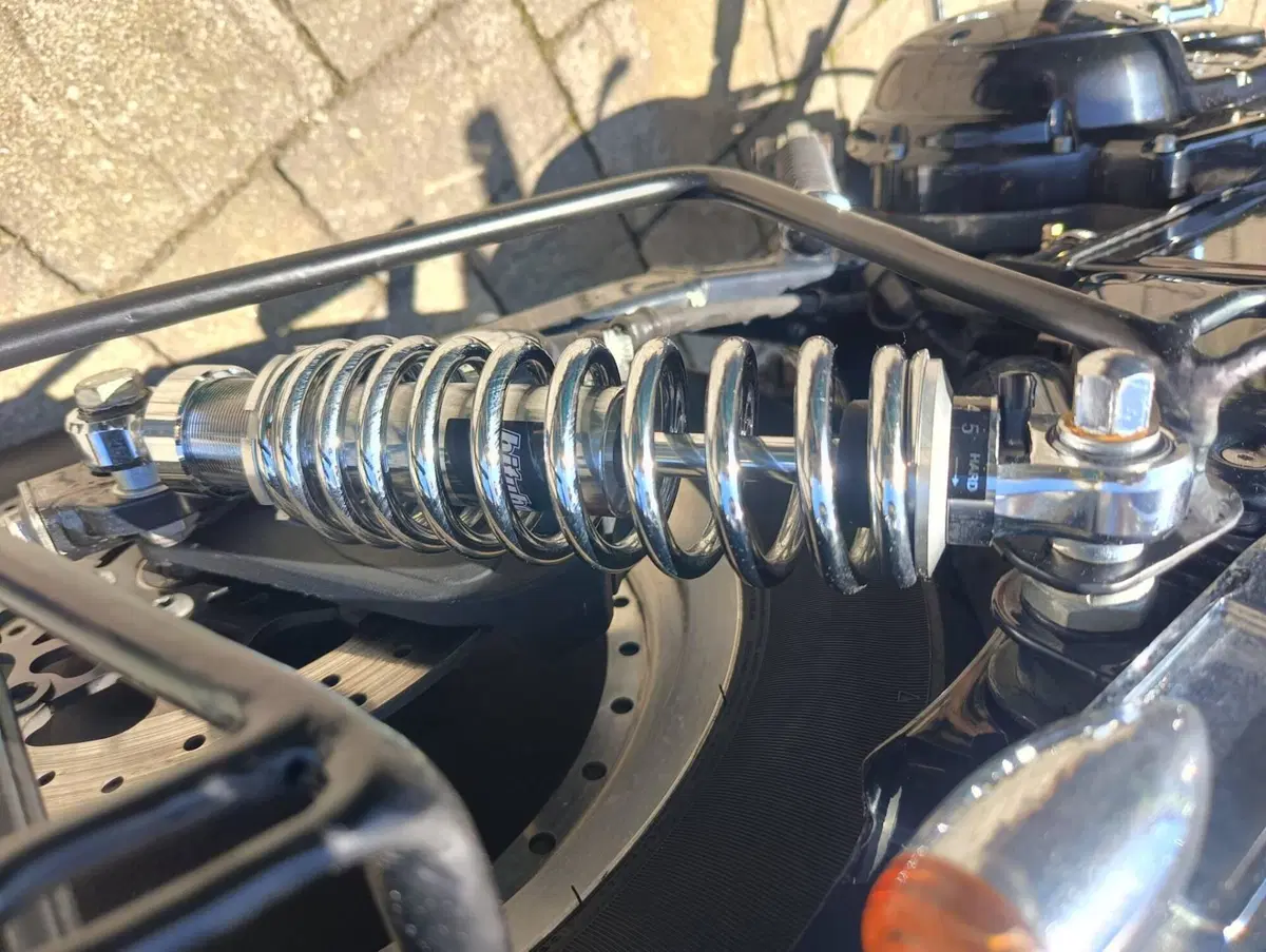 Harley-Davidson 883 Standard (1987 - 93) - XLH (8)