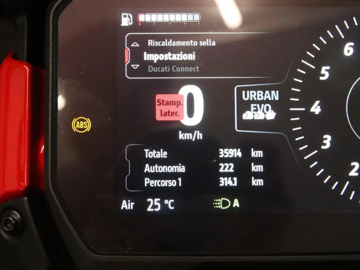 Ducati Multistrada V4 Pikes Peak (2021 - 24) (14)