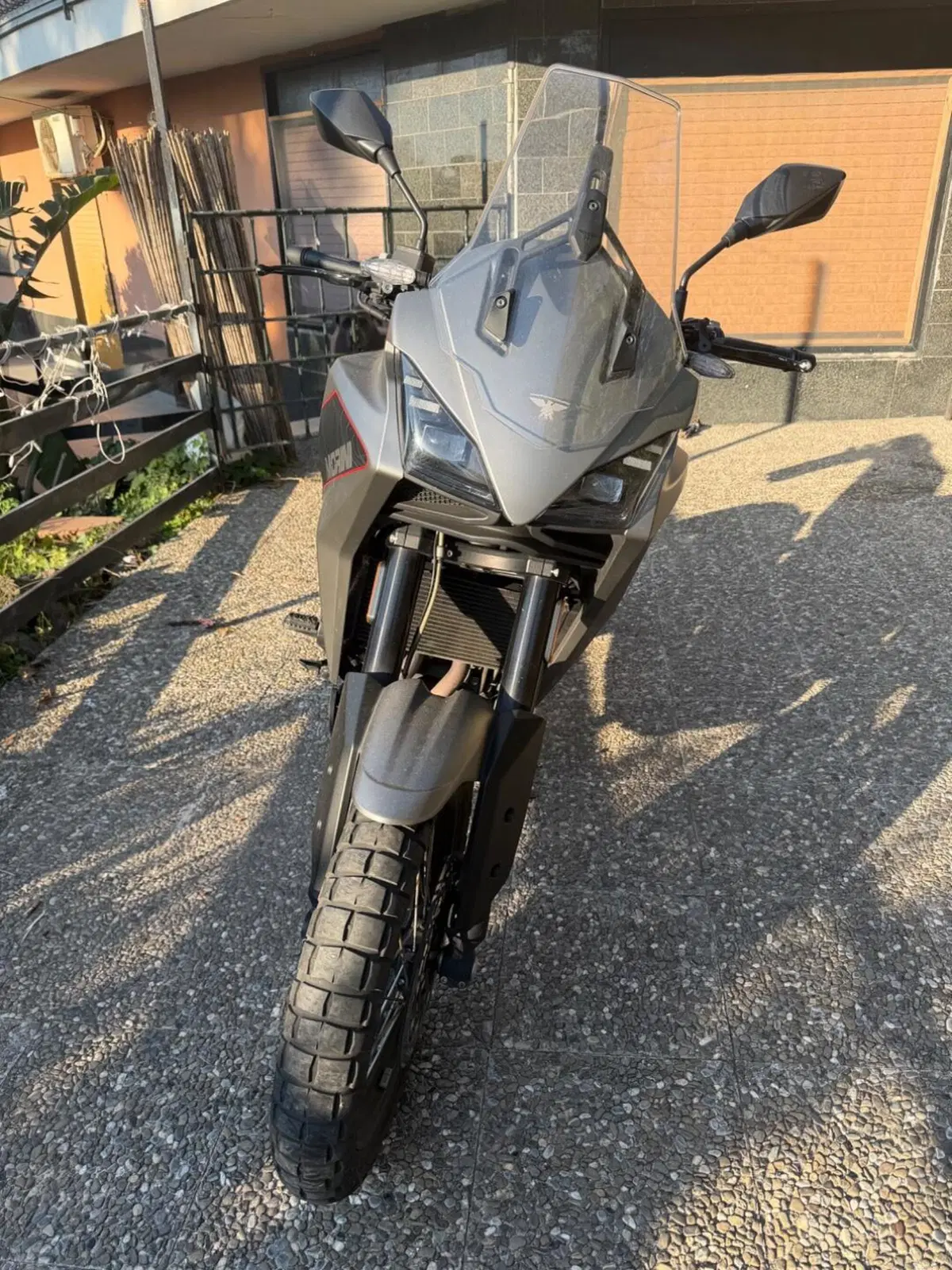Moto Morini X-Cape 650 (2021 - 26) (2)