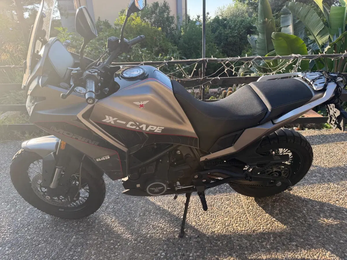 Moto Morini X-Cape 650 (2021 - 26) (3)