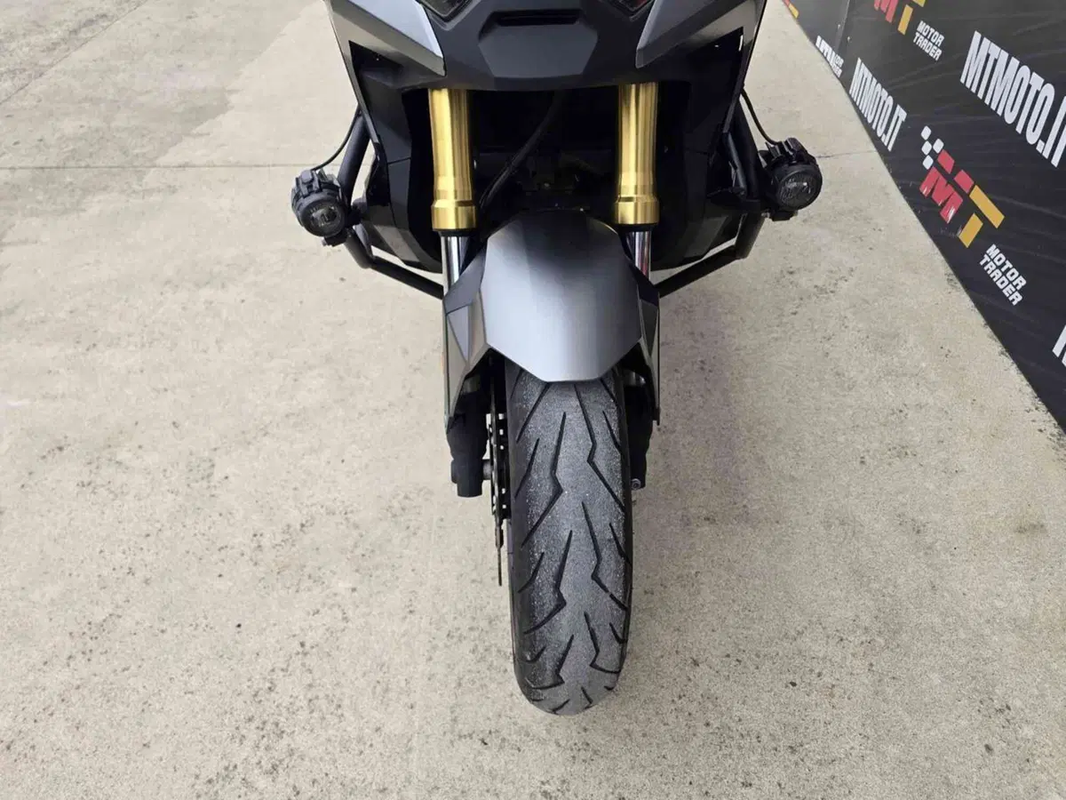 Honda X-ADV 750 DCT Travel (2021 - 24) (25)