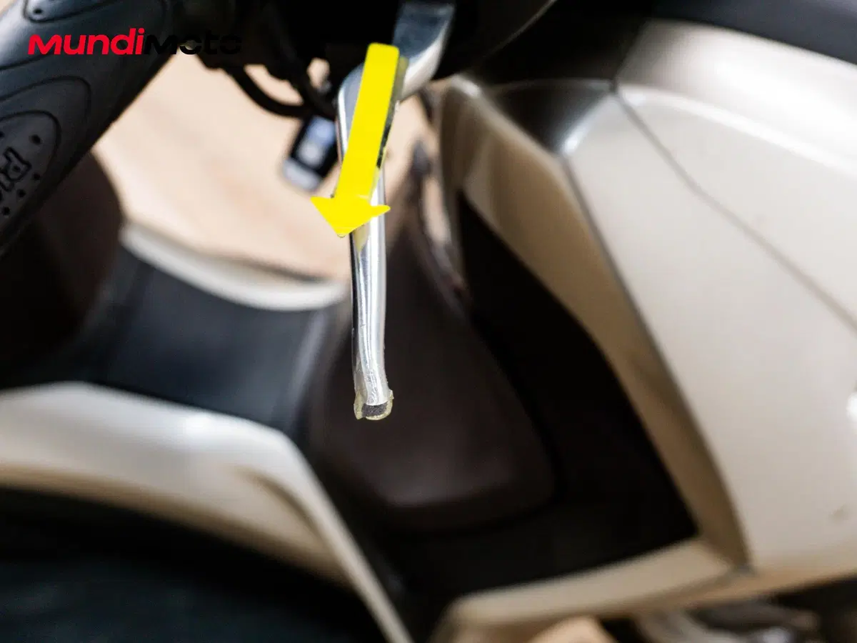 Piaggio Beverly 300 Hpe (2021) (21)