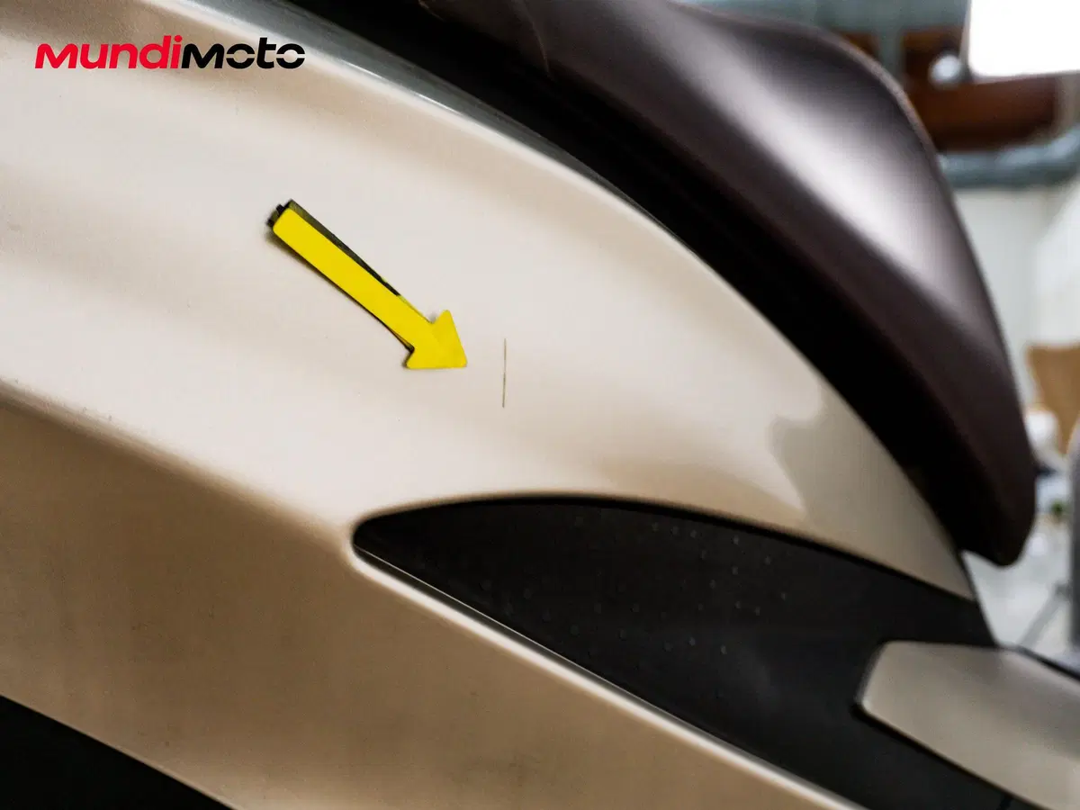 Piaggio Beverly 300 Hpe (2021) (22)