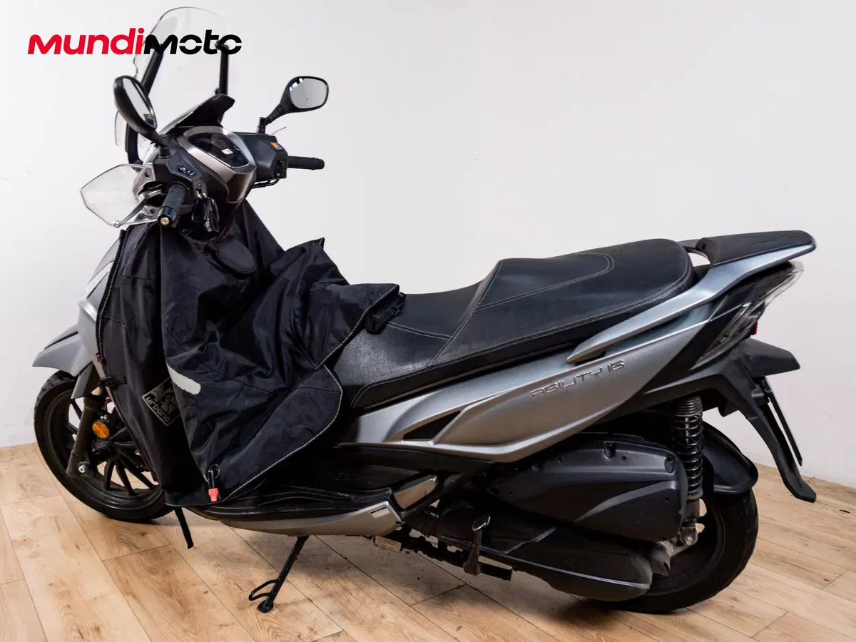 Kymco Agility 300i (2020) (7)
