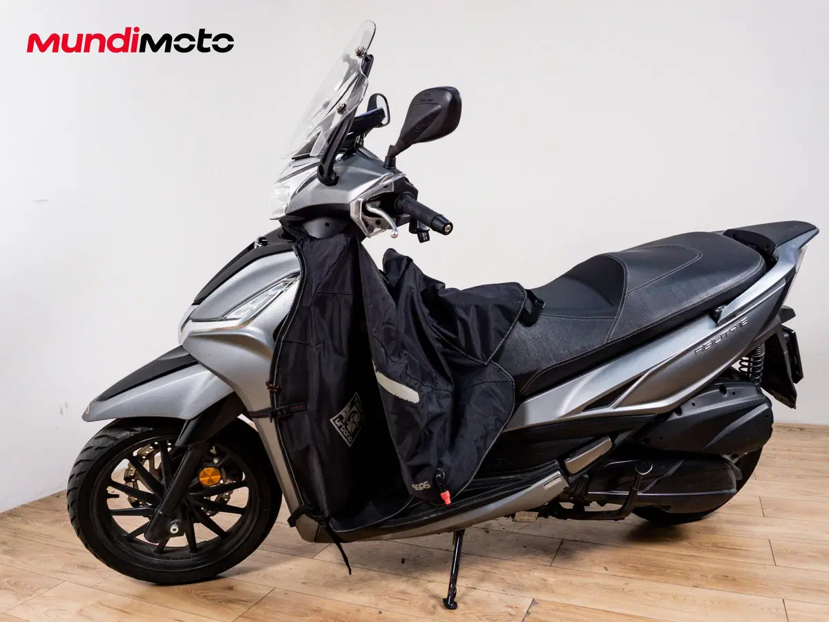 Kymco Agility 300i (2020) (8)