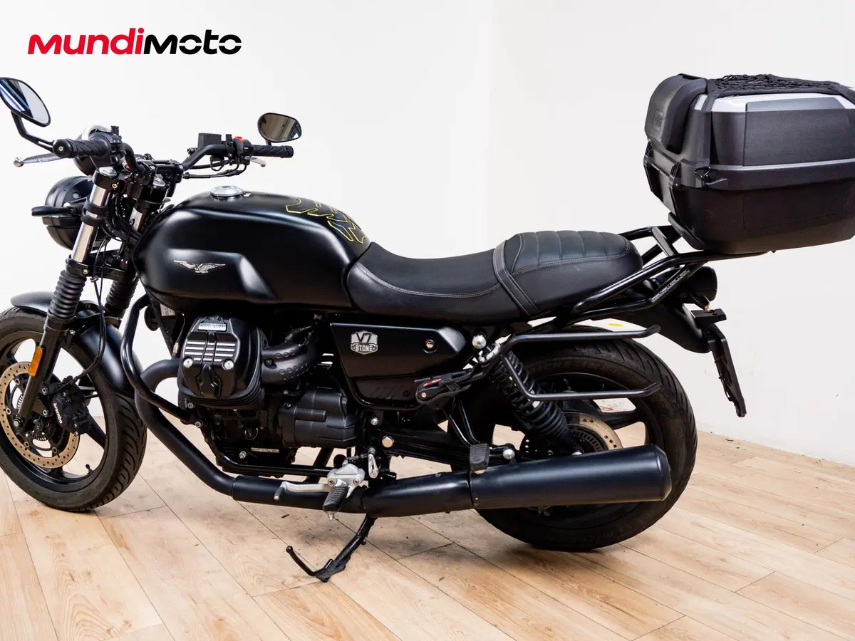 Moto Guzzi V7 850 Stone Special Abs (2021) (7)