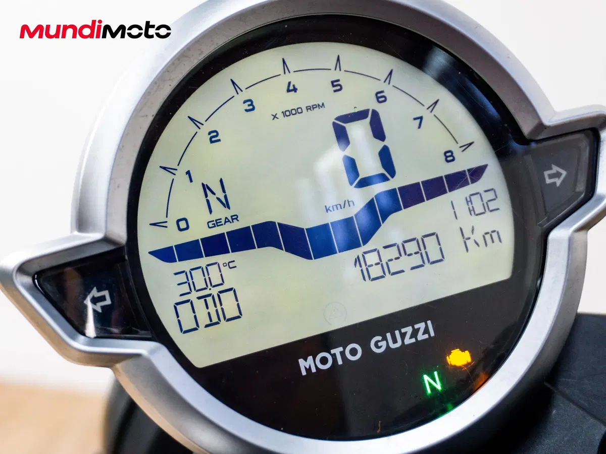 Moto Guzzi V7 850 Stone Special Abs (2021) (12)