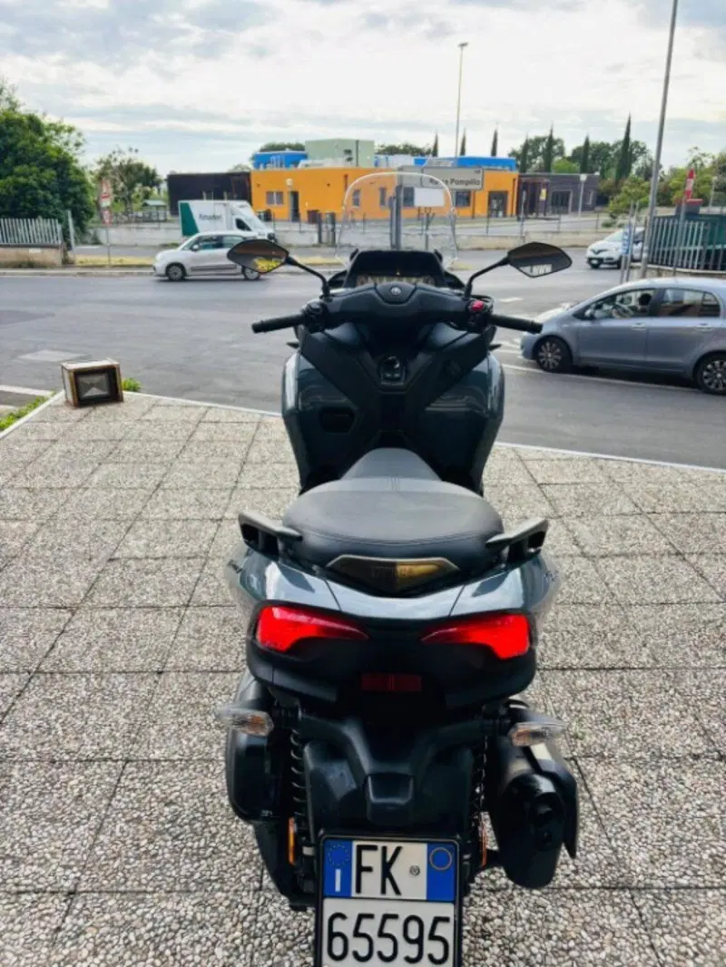 Yamaha Tricity 300 (2021 - 24) (4)