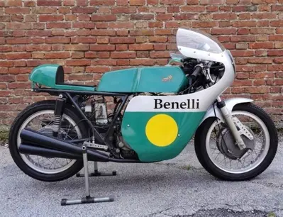Benelli 500 GP replica d'epoca
