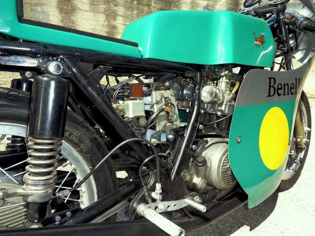 Benelli 500 GP replica (4)