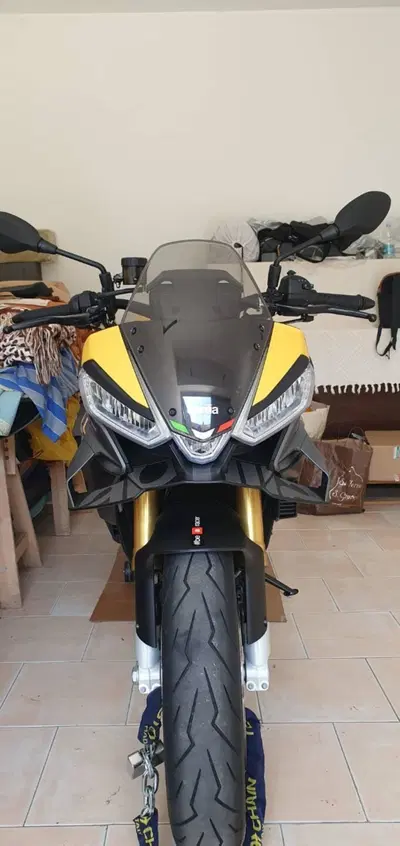 Aprilia Tuono V4 (2025 - 26) usata