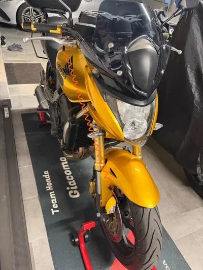 Honda Hornet 600 (2007 - 10) usata