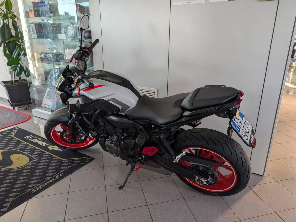 Yamaha MT-07 (2018 - 20) (2)