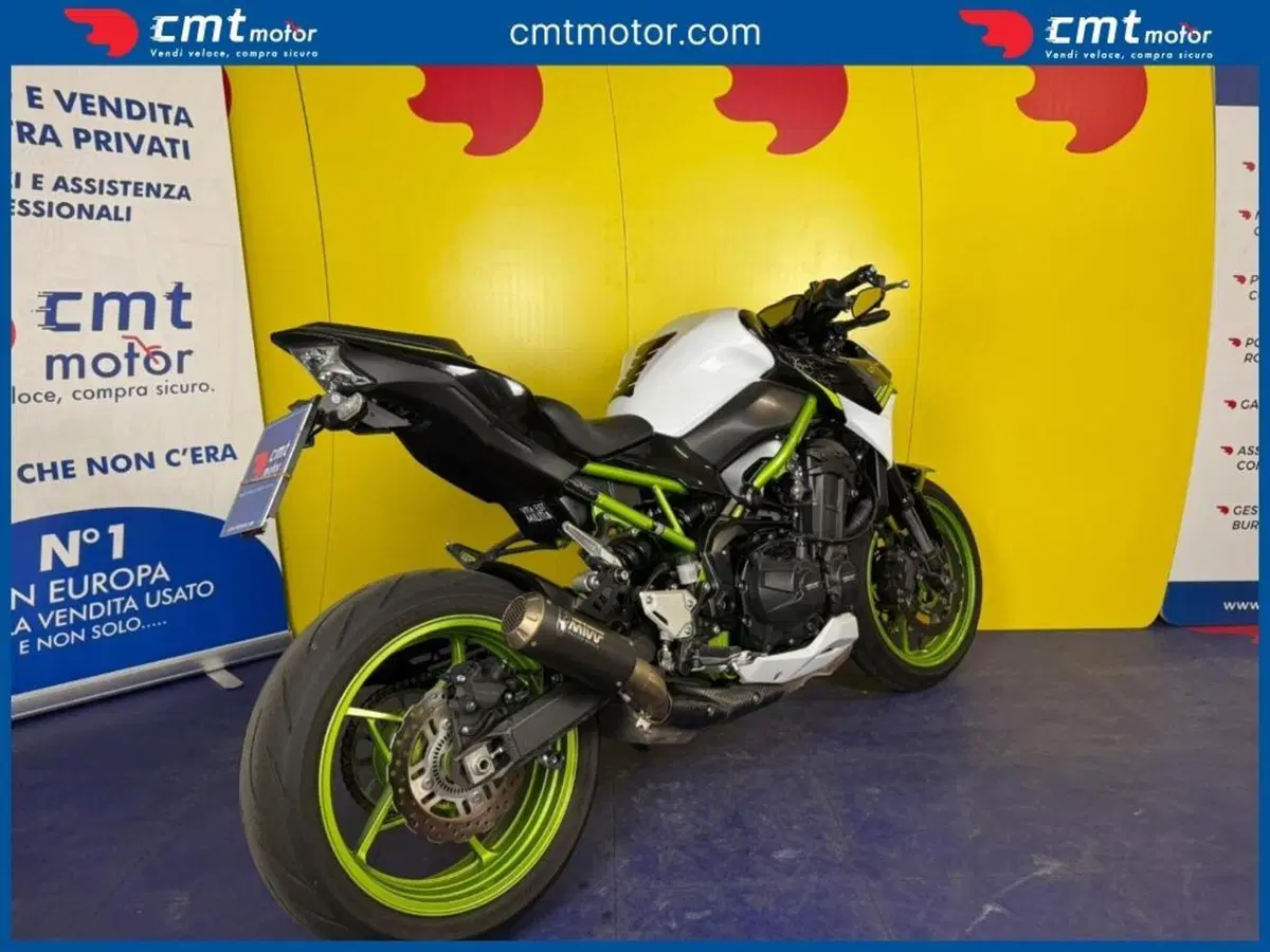 Kawasaki Z 900 Performance (2021 - 24) (4)