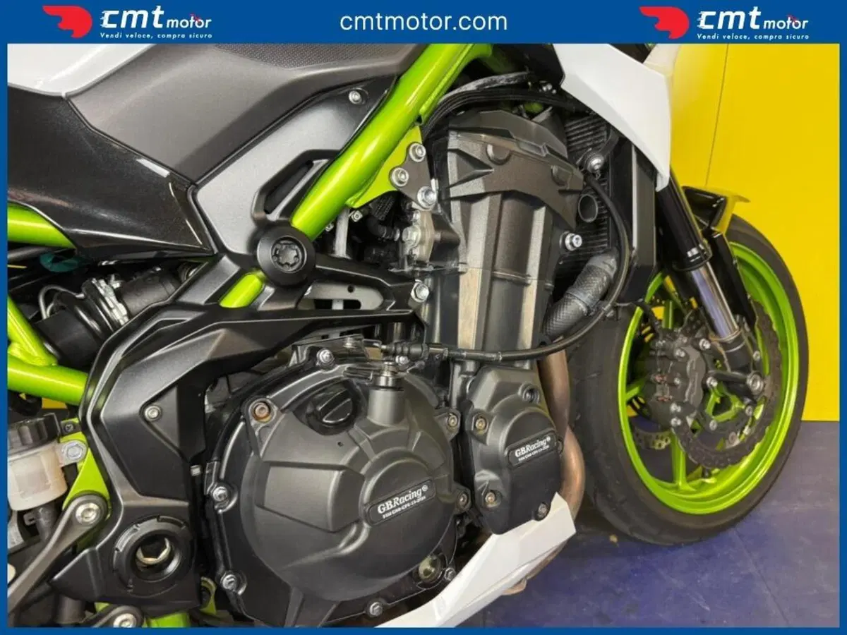 Kawasaki Z 900 Performance (2021 - 24) (11)