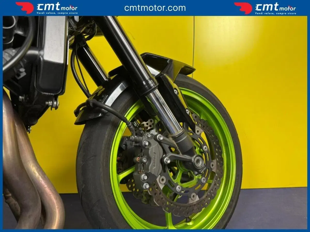 Kawasaki Z 900 Performance (2021 - 24) (12)