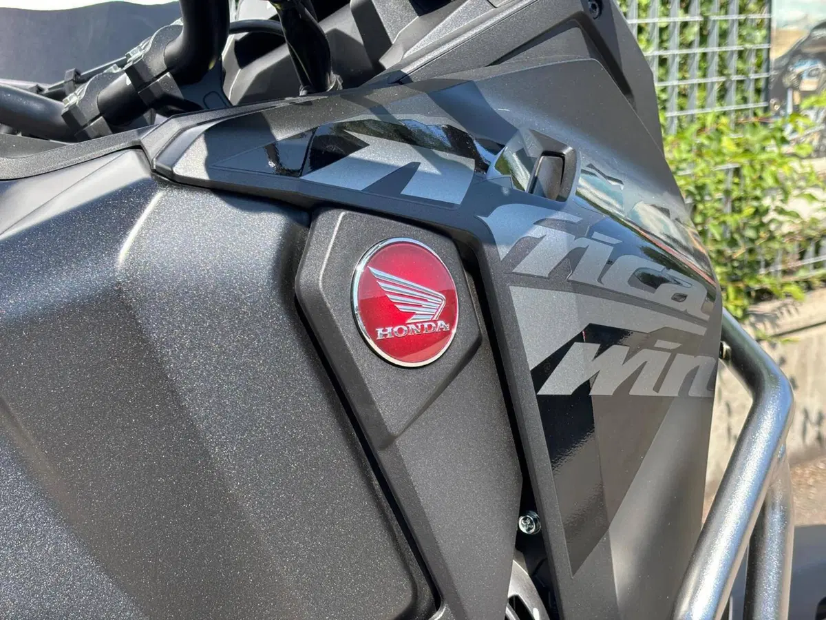 Honda Africa Twin CRF 1100L (2024 - 26) (13)