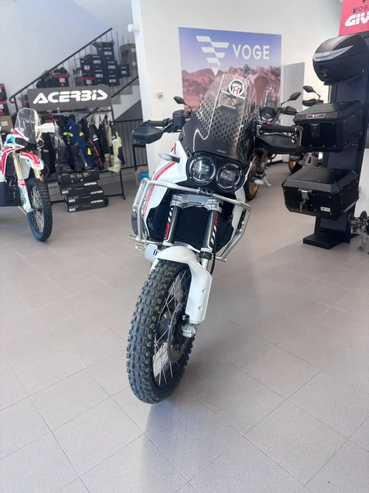 Ducati DesertX (2022 - 25) (2)