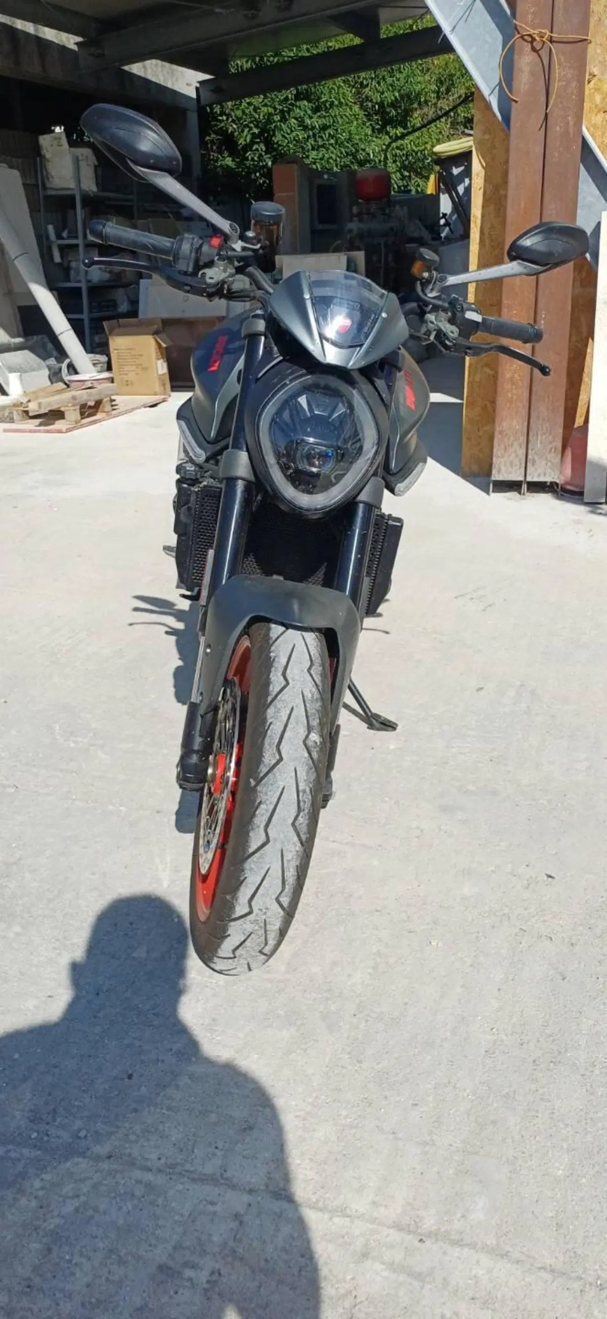 Ducati Monster 937 + (2021 - 25) (4)