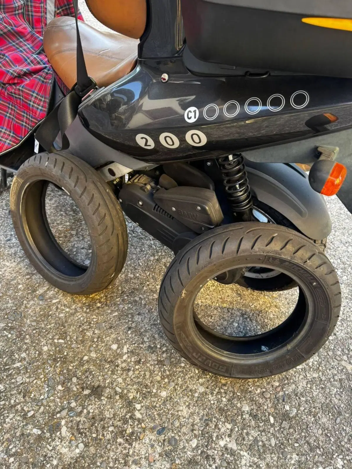 Bmw C1 200 Executive (4)