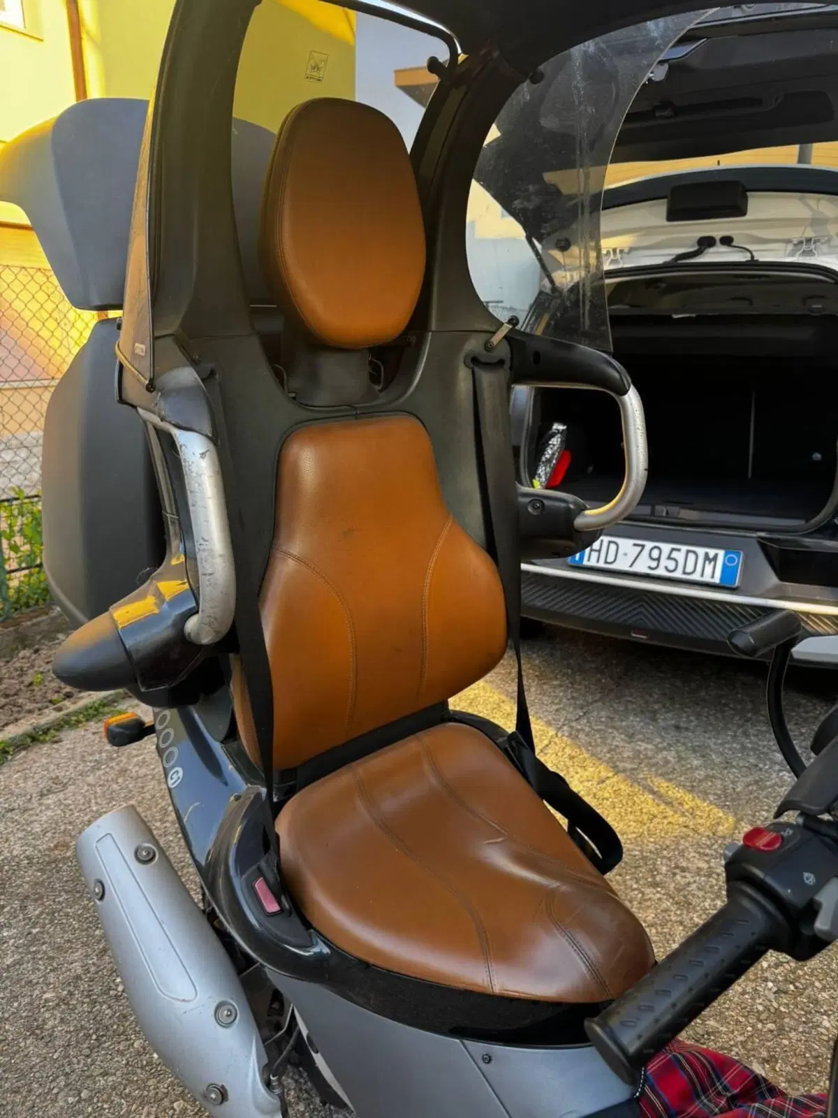 Bmw C1 200 Executive (6)