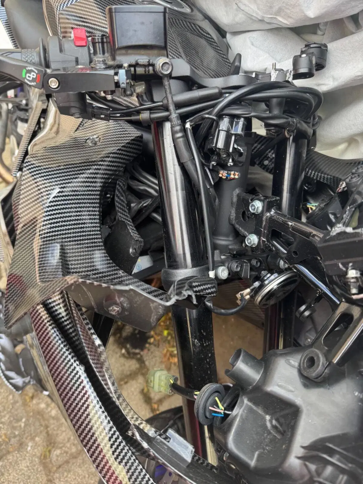 Yamaha YZF R3 (2021 - 24) (5)