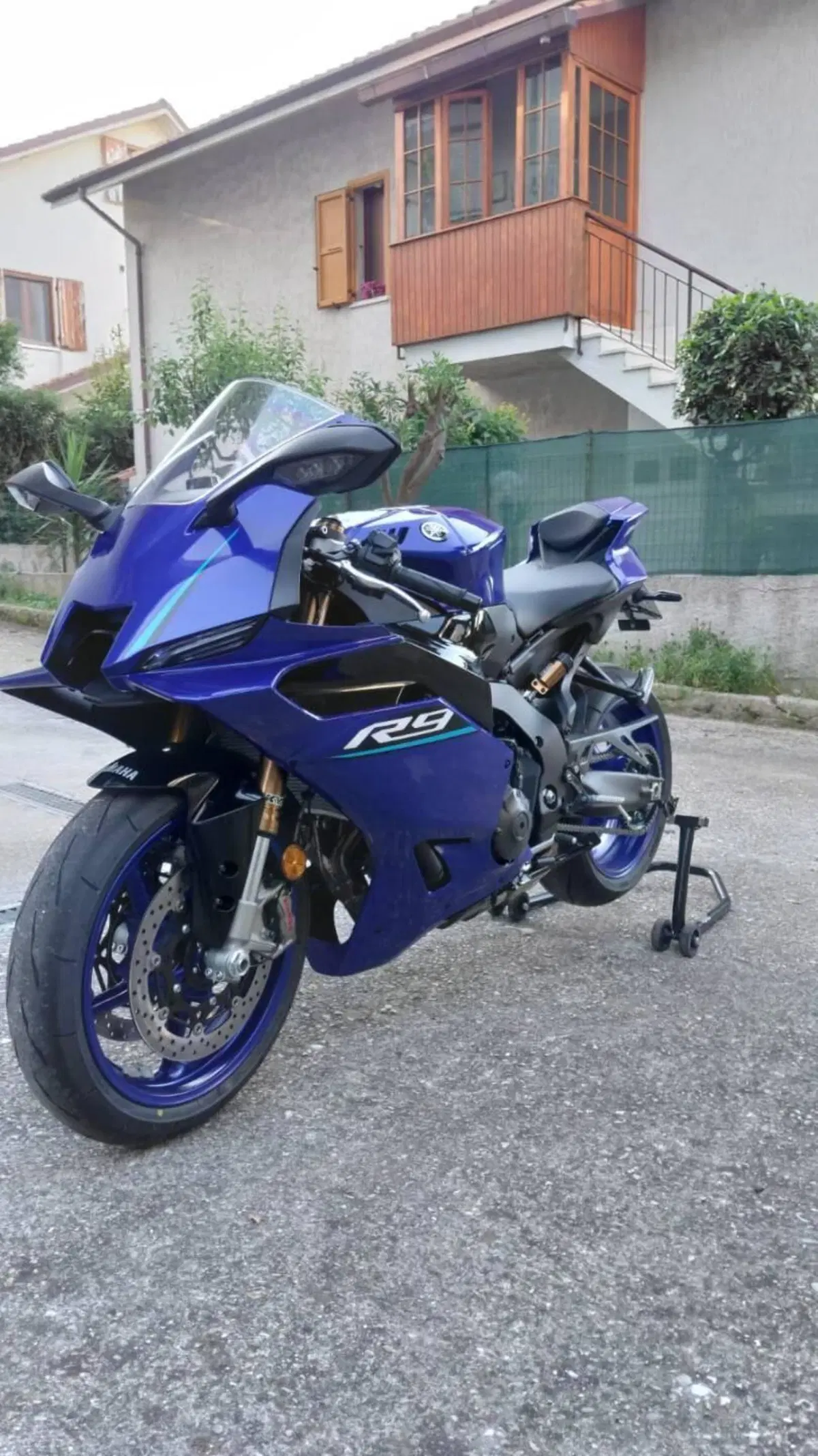 Yamaha YZF R9 (2025 - 26) (2)