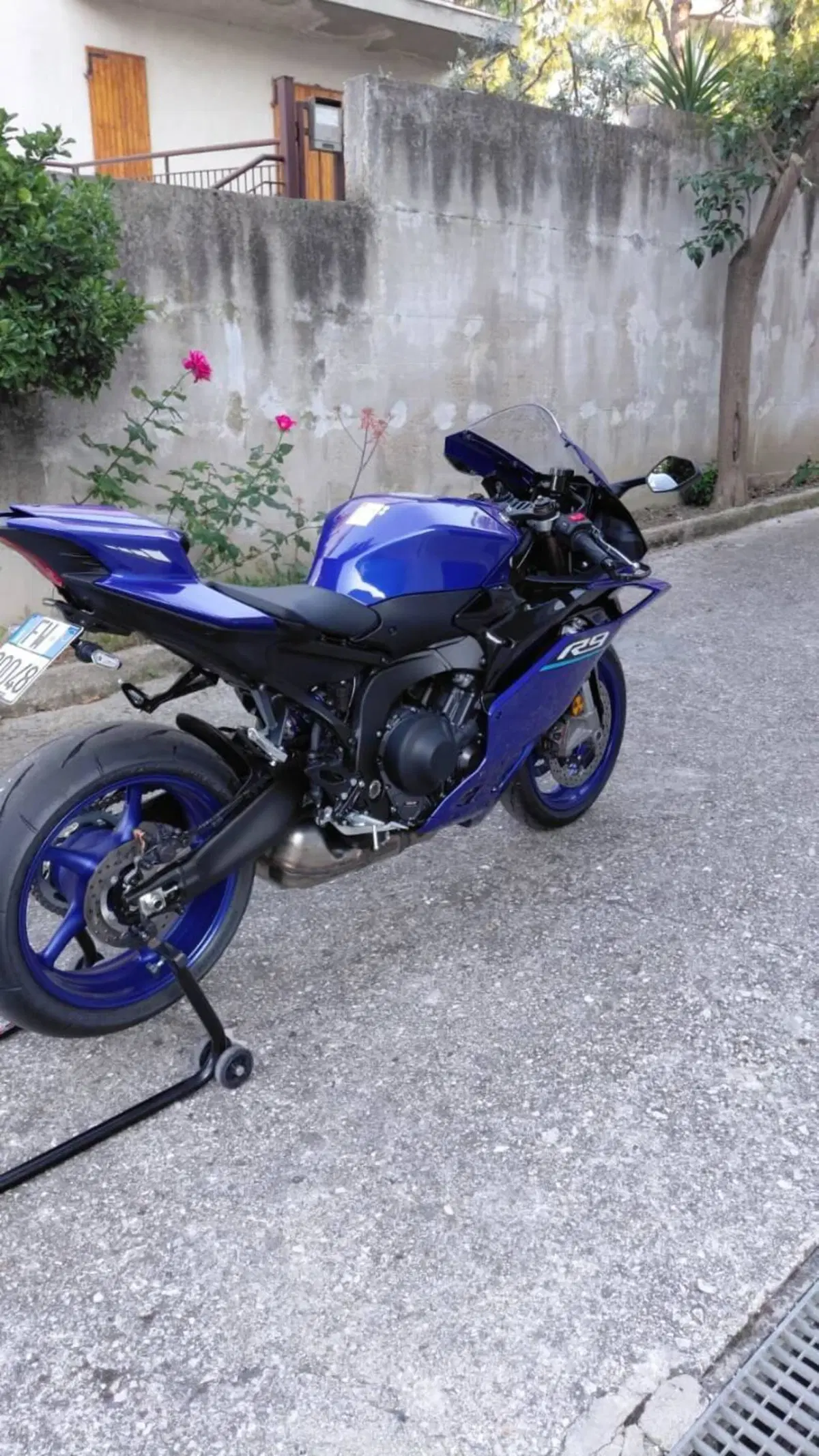 Yamaha YZF R9 (2025 - 26) (6)