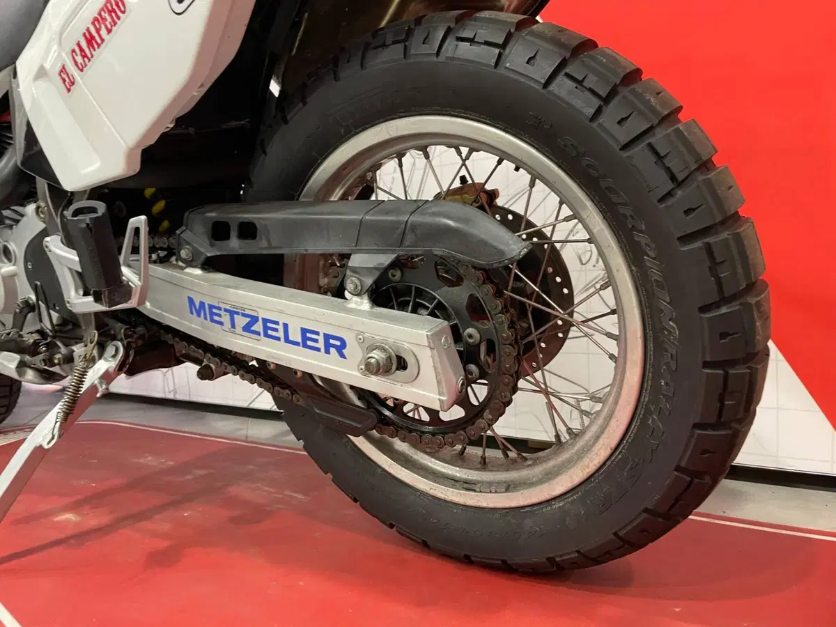 Cagiva 750 LUCKY EXPLORER (4)