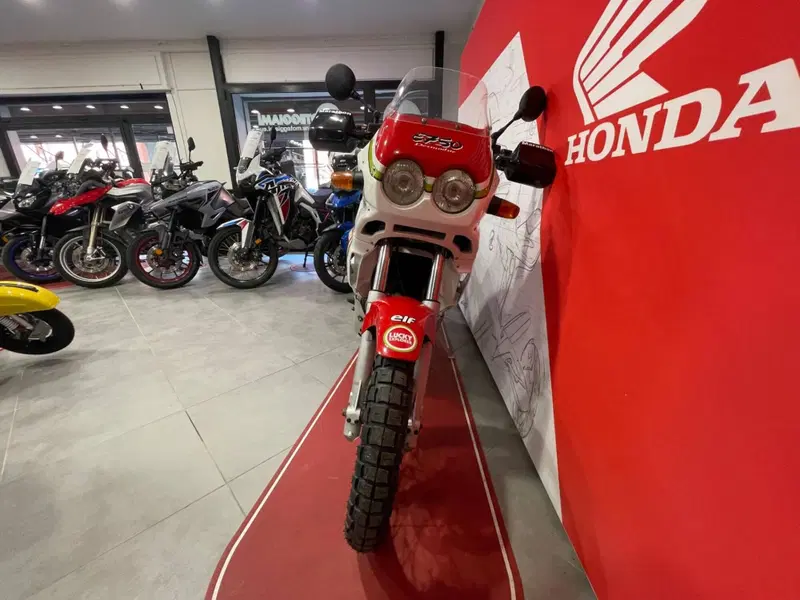Cagiva 750 LUCKY EXPLORER (8)