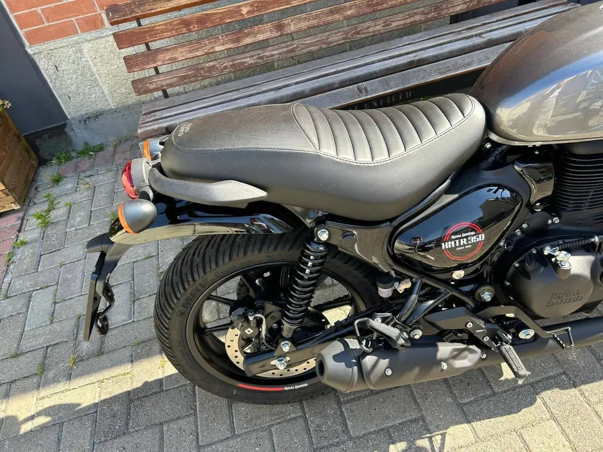 Royal Enfield HNTR 350 (2022 - 26) (3)