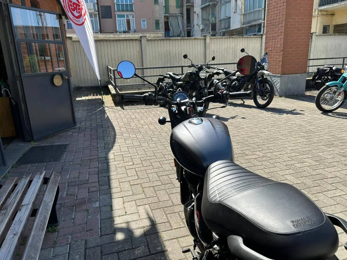 Royal Enfield HNTR 350 (2022 - 26) (4)