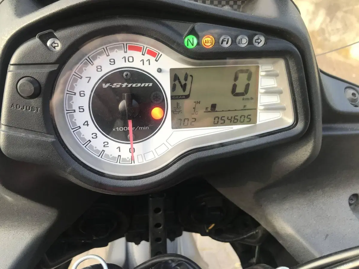 Suzuki V-Strom 650 ABS (2011 - 17) (3)