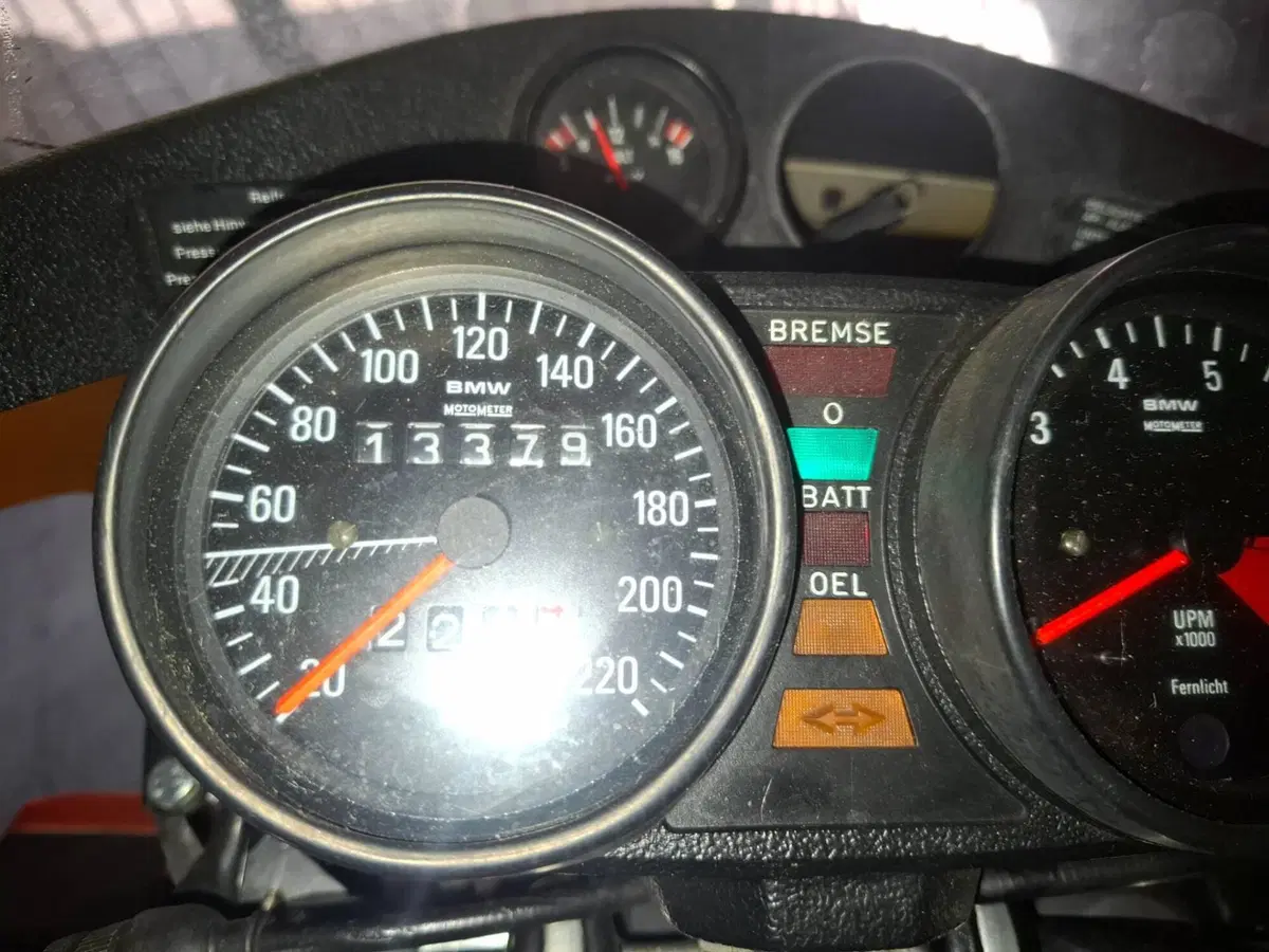 Bmw r 90 s (5)