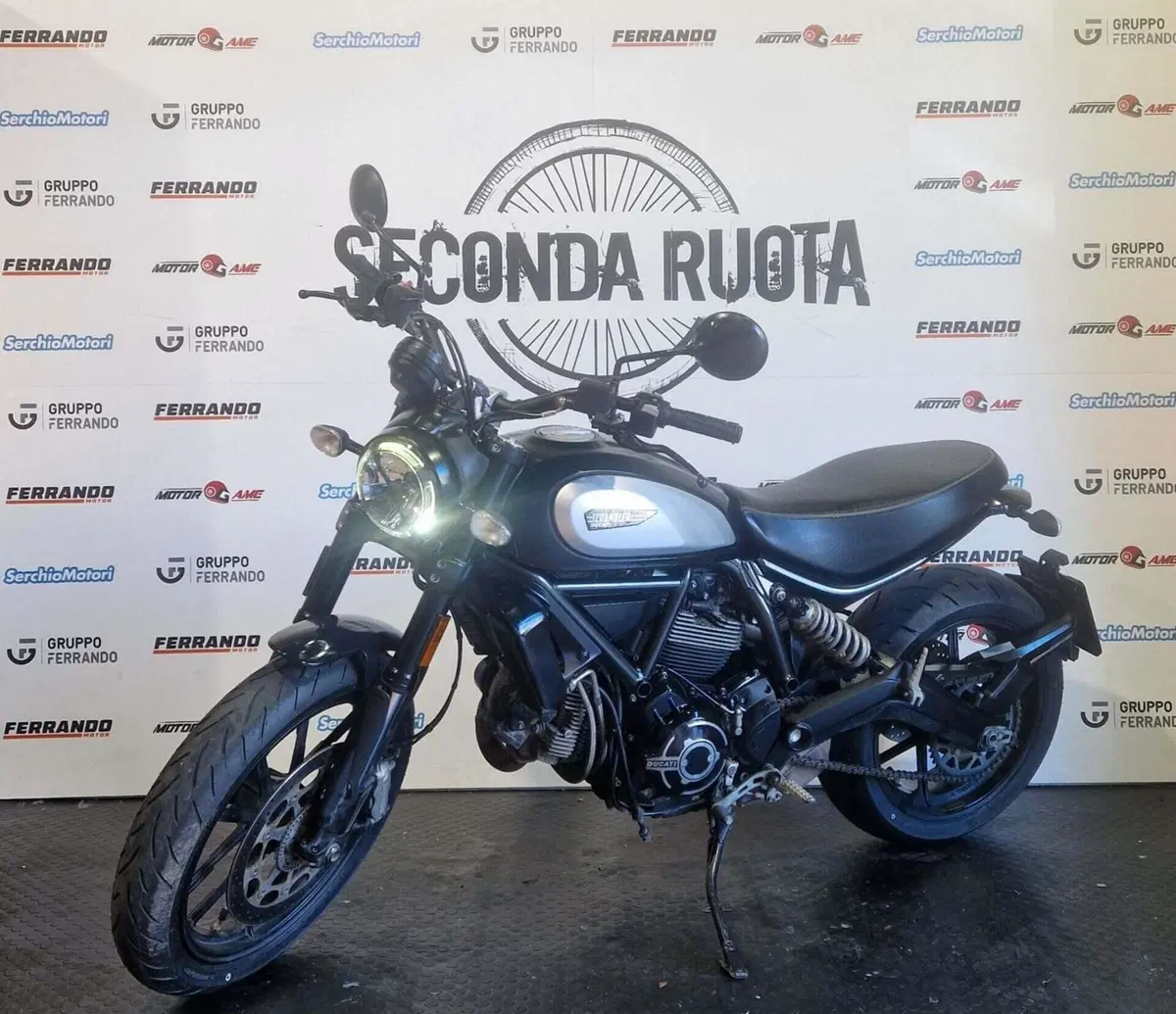 Ducati Scrambler 800 Icon Dark (2021 - 22) (3)