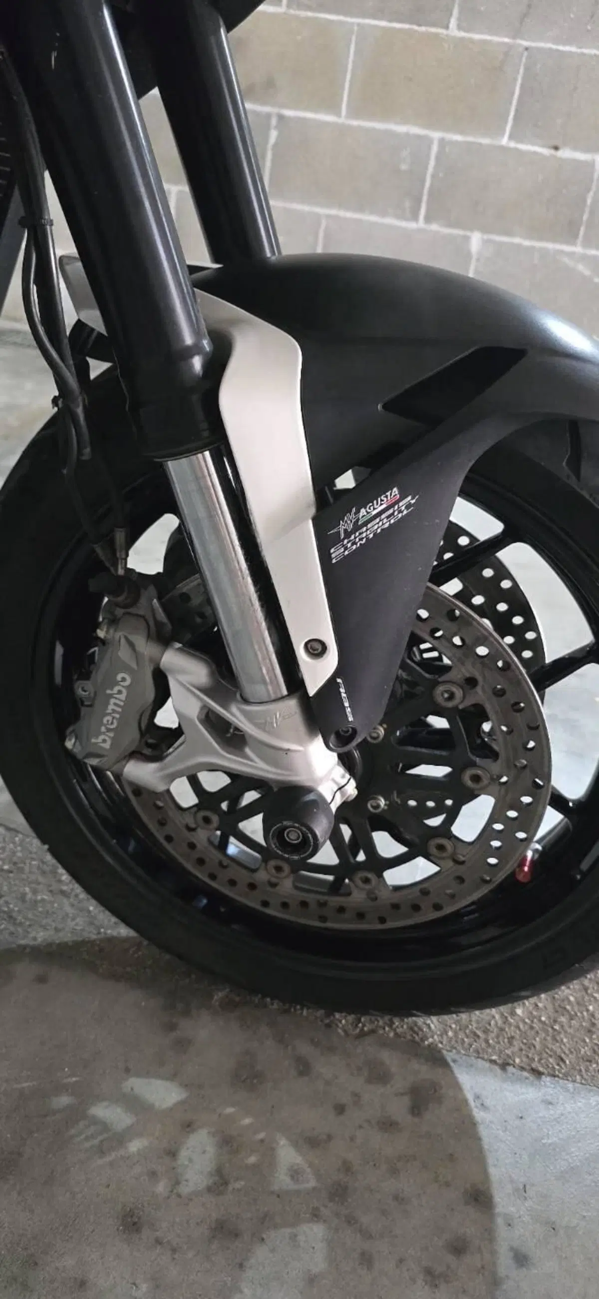 MV Agusta Turismo Veloce 800 Lusso (2014 - 16) (10)