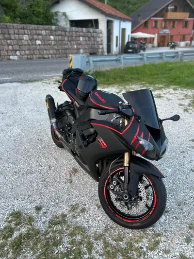 Kawasaki Ninja 1000 ZX-10R (2010 - 11) usata