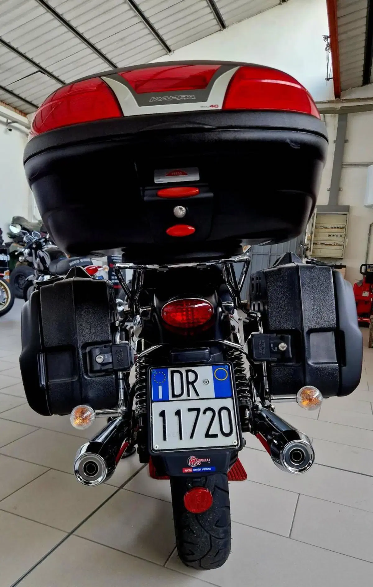 Moto Guzzi Nevada 750 Aquila Nera (2009 - 16) (6)