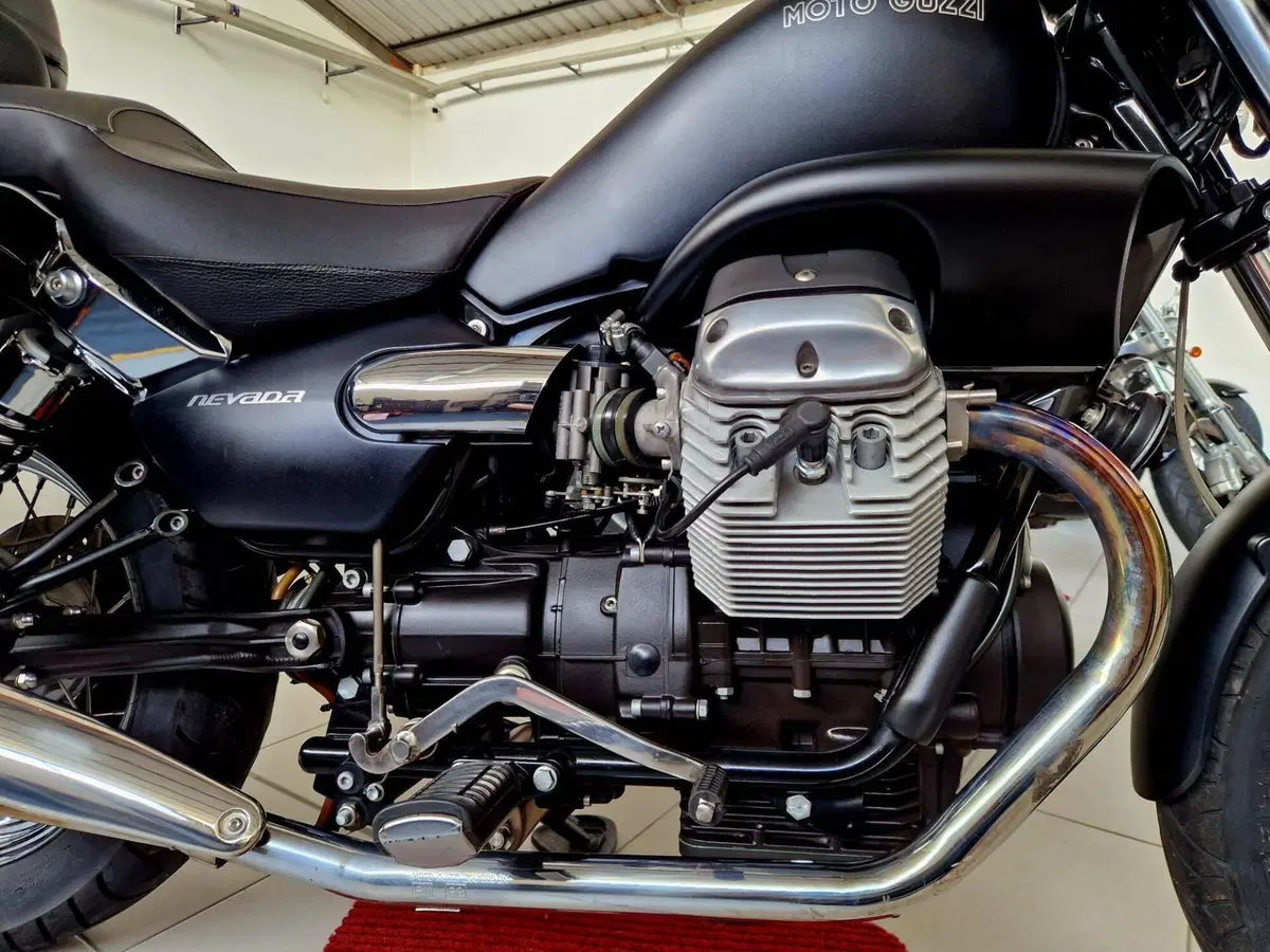 Moto Guzzi Nevada 750 Aquila Nera (2009 - 16) (9)