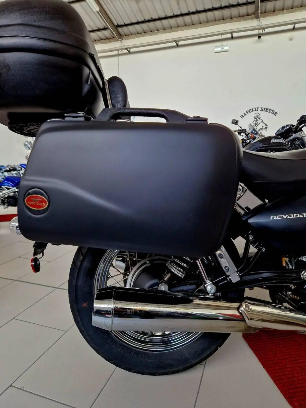 Moto Guzzi Nevada 750 Aquila Nera (2009 - 16) (12)