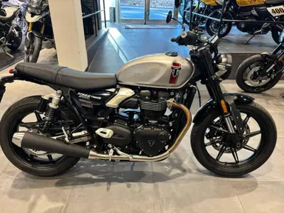 Triumph Speed Twin 900 (2025 - 26) usata