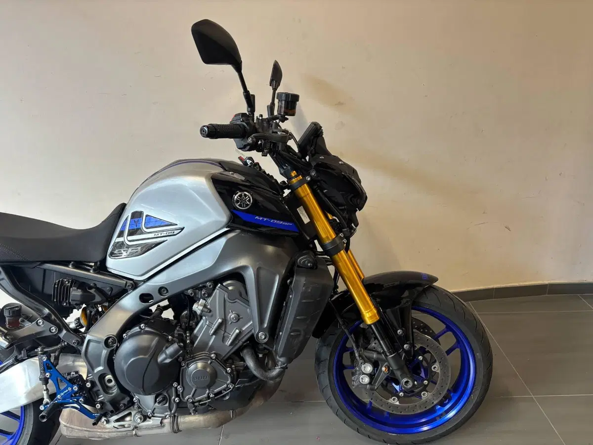 Yamaha MT-09 SP (2021 - 23) (9)