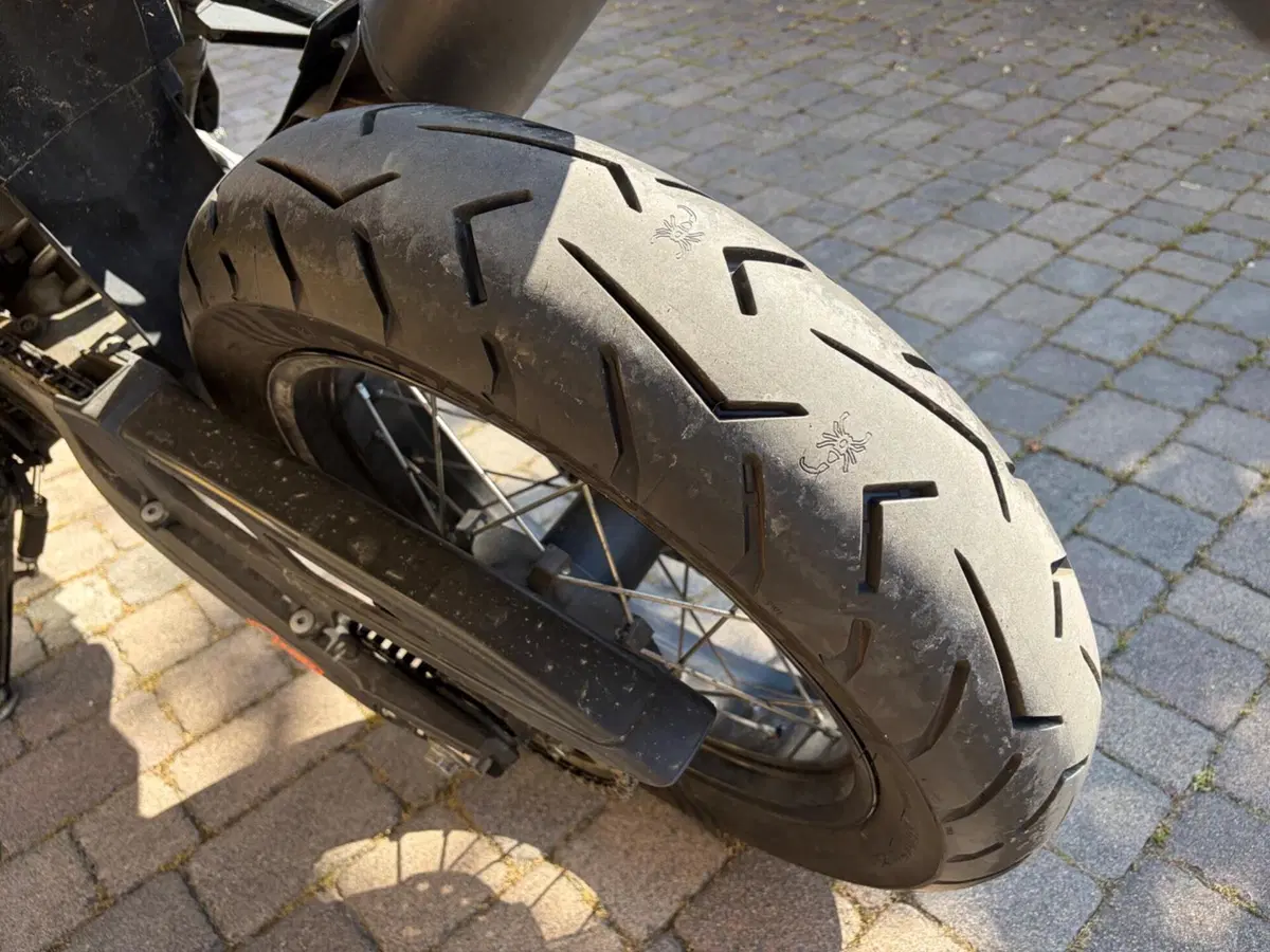 Honda Africa Twin CRF 1000L (2018 - 19) (4)