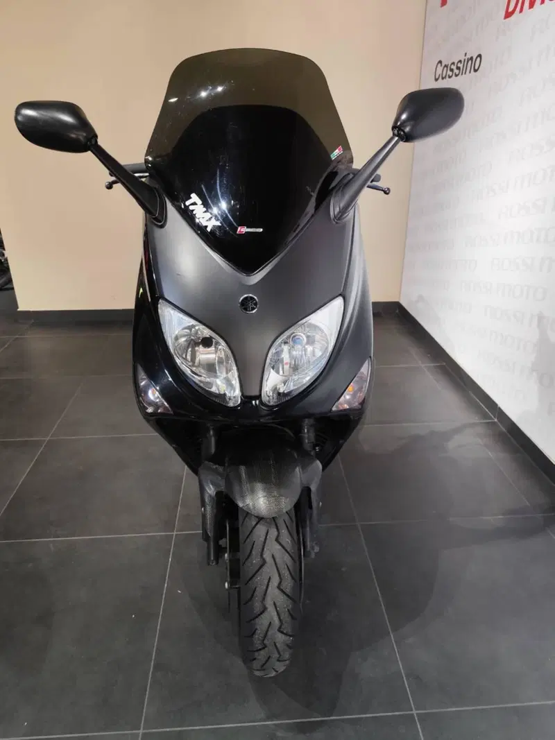 Yamaha T-Max 500 (2004 - 07) (4)