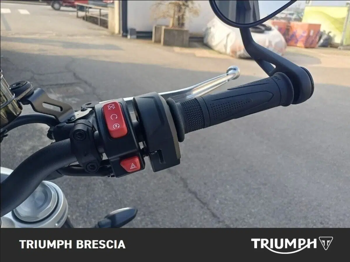 Triumph Speed Twin 1200 (2025 - 26) (10)
