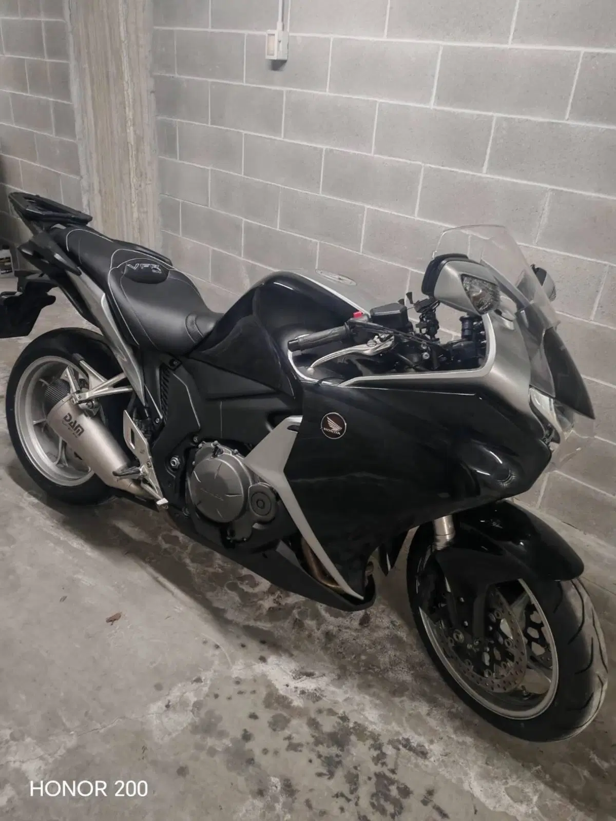 Honda VFR 1200 F ABS (2009 - 16) (4)