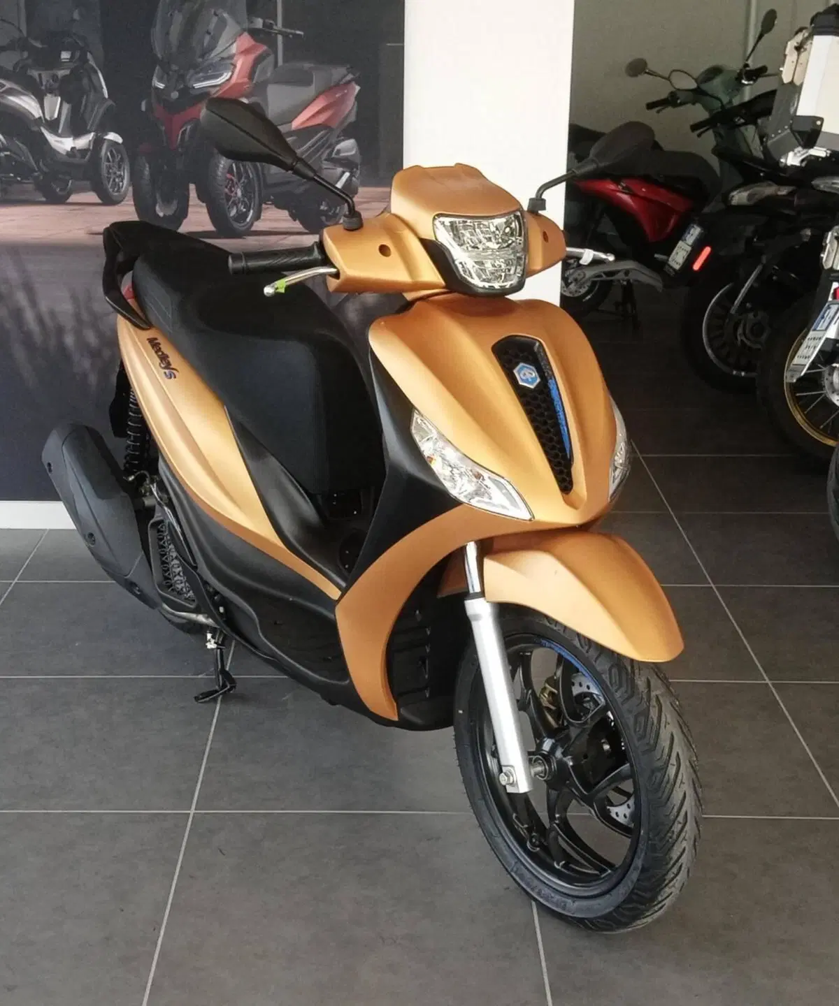 Piaggio Medley 200 S (2025 - 26) (3)