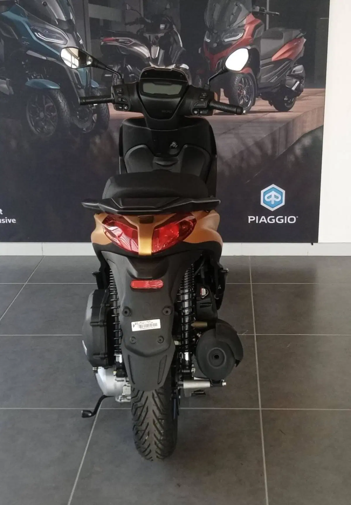 Piaggio Medley 200 S (2025 - 26) (5)